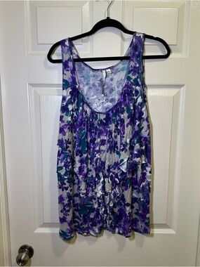 Lauren Conrad Floral Tank Top Size XL Ruffle Purple Scoop Neck